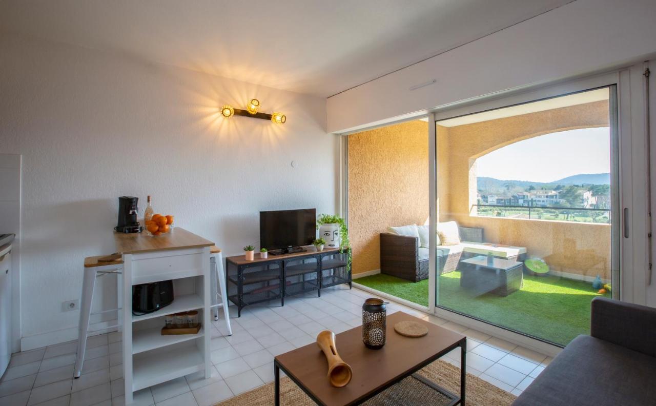 Apartamento LE TERRA - familiale - bien exposé Gassin Exterior foto